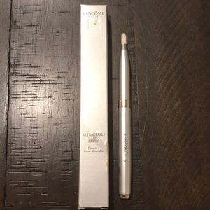 Lancôme Retractable Lip Brush